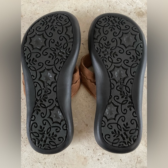 LL BEAN sheepskin flip flops / sandals / slippers - Picture 4 of 4